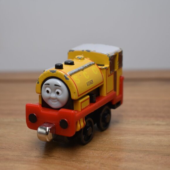 Ben SCC - Push Along Take and Play Diecast Train Thomas & Friends Magnetic 2009 - Picture 3 of 7